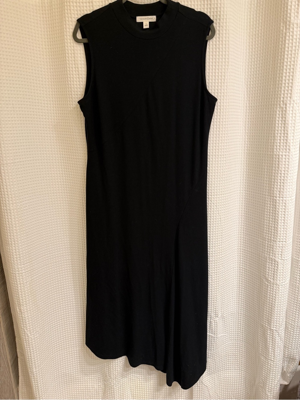 Treasure & Bond Black Sleeveless Midi Dress